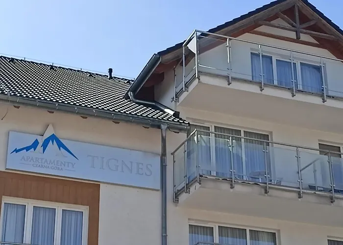 Tignes Czarna Gora * سيينا