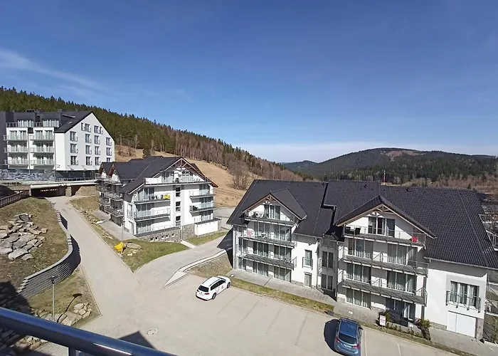 Tignes Czarna Gora سيينا