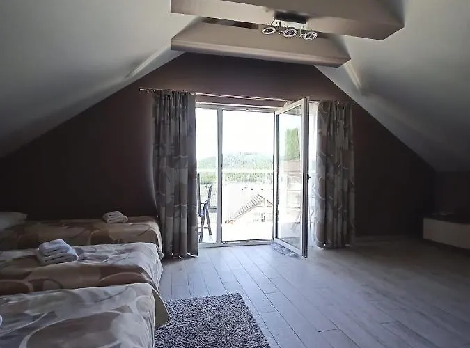 Tignes Czarna Gora سيينا